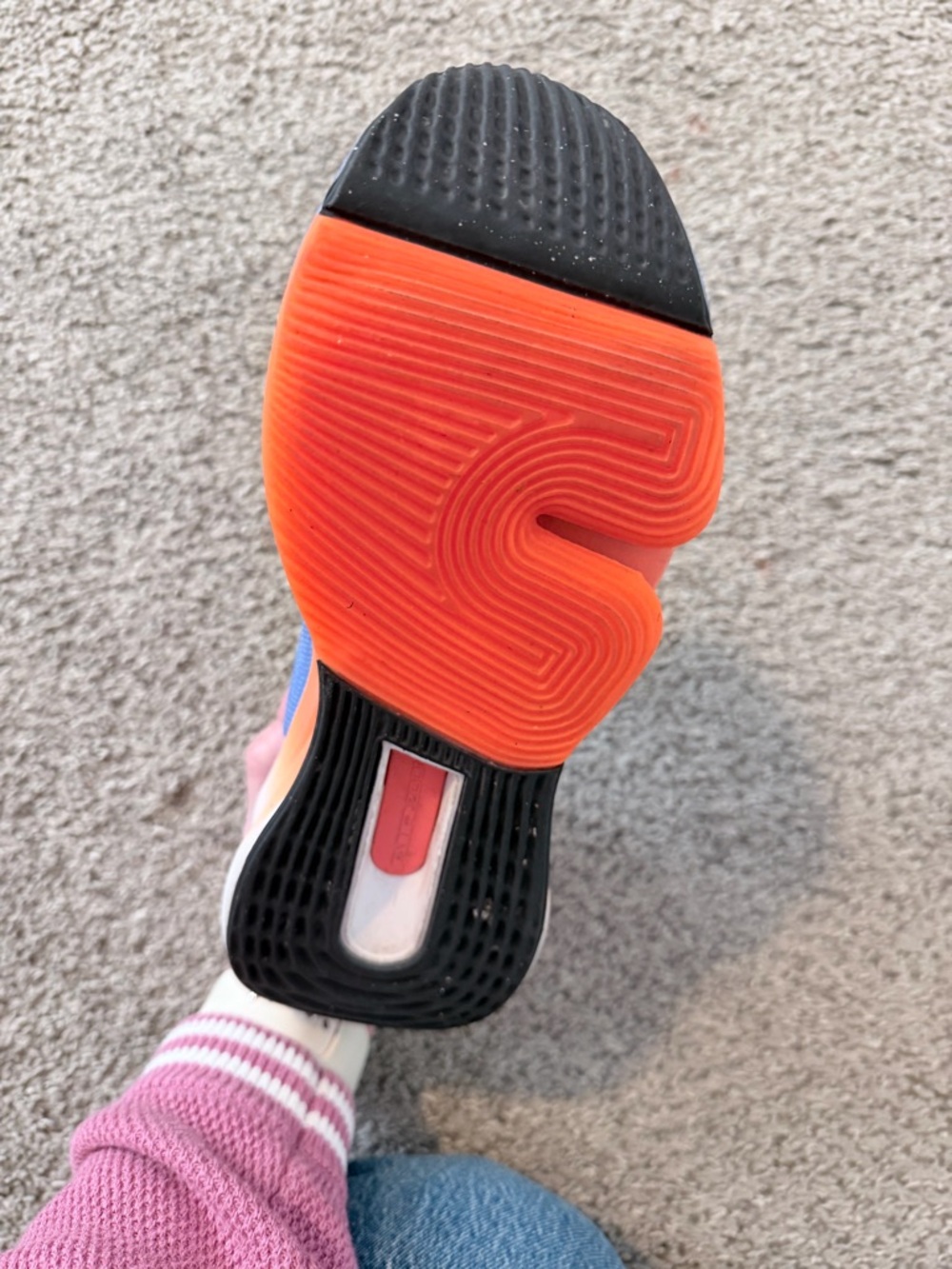 Nike Versair women’s cross training shoes (7.5) - Picture 7 of 7